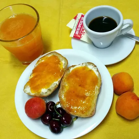 Chiai Francesco Alloggio per agriturismo *