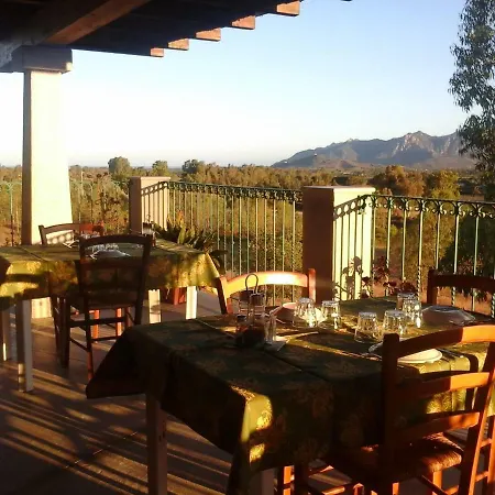Agriturismo Chiai Francesco باري ساردو